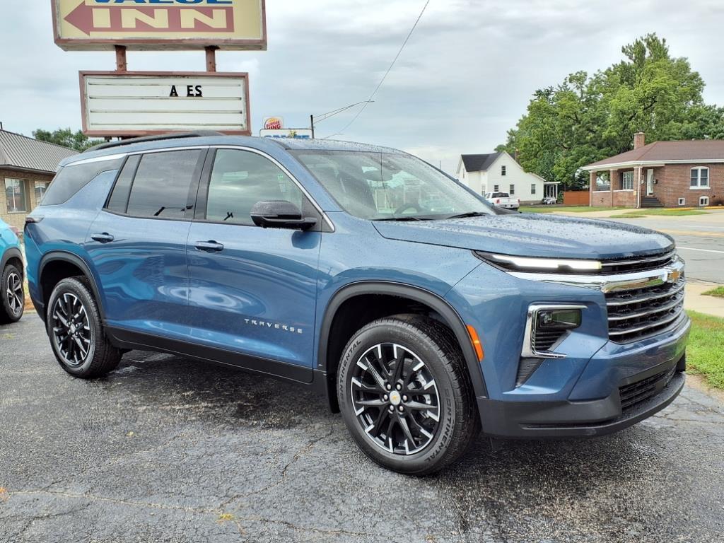 new 2025 Chevrolet Traverse car, priced at $44,970
