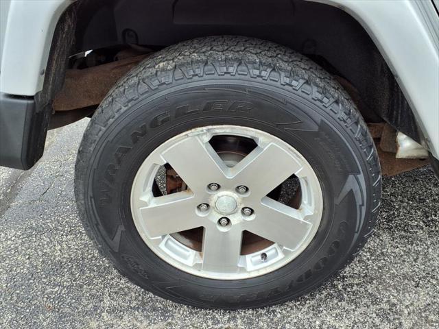 used 2009 Jeep Wrangler Unlimited car, priced at $13,990