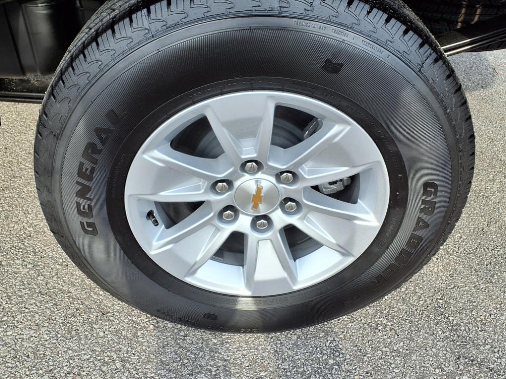 new 2025 Chevrolet Silverado 1500 car, priced at $40,310