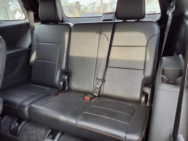 used 2018 Chevrolet Traverse car, priced at $13,990
