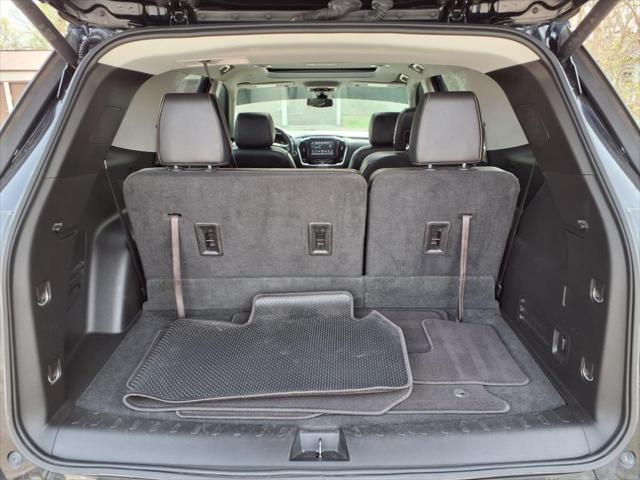 used 2018 Chevrolet Traverse car, priced at $13,990