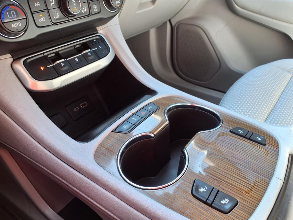 used 2021 GMC Acadia car, priced at $26,387