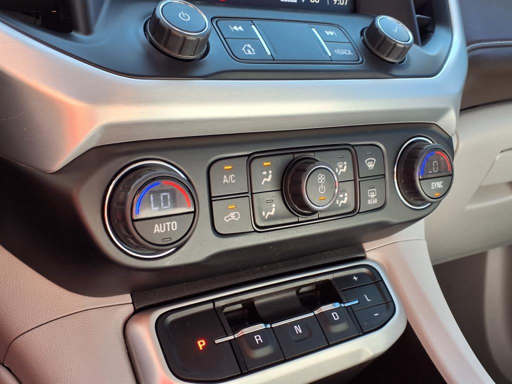 used 2021 GMC Acadia car, priced at $26,387