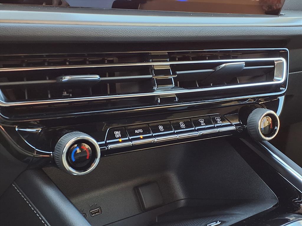 new 2026 Chevrolet Traverse car, priced at $49,245