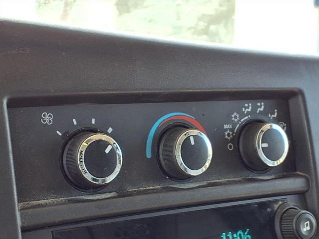 used 2021 Chevrolet Express 2500 car