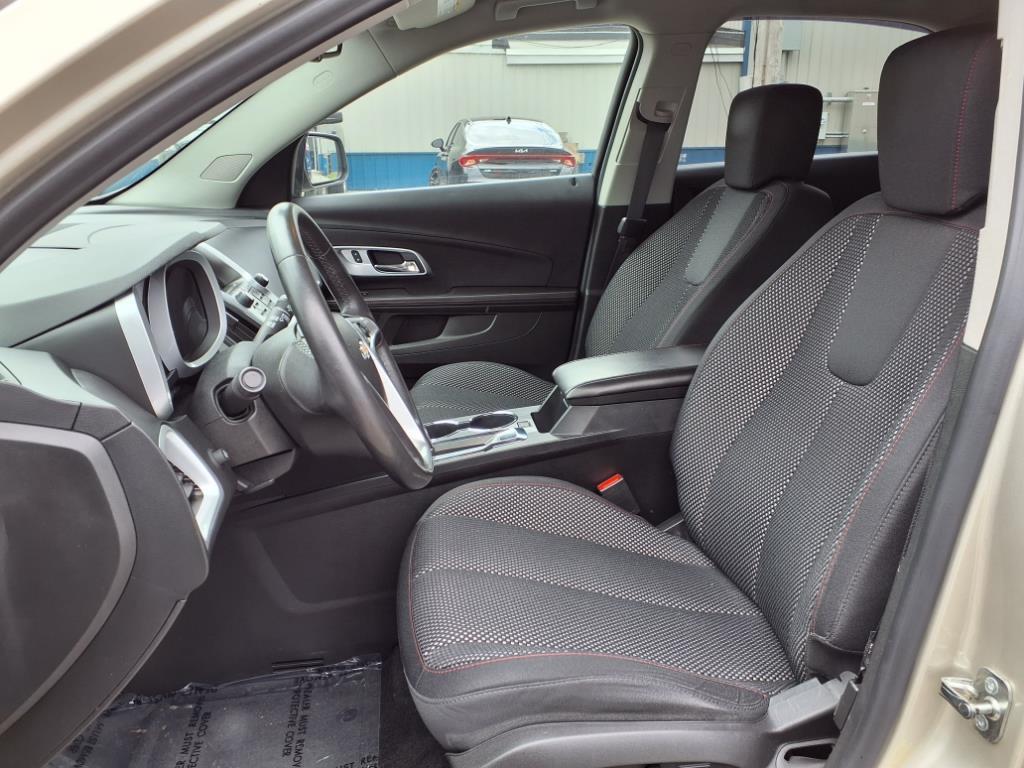 used 2015 Chevrolet Equinox car, priced at $17,900