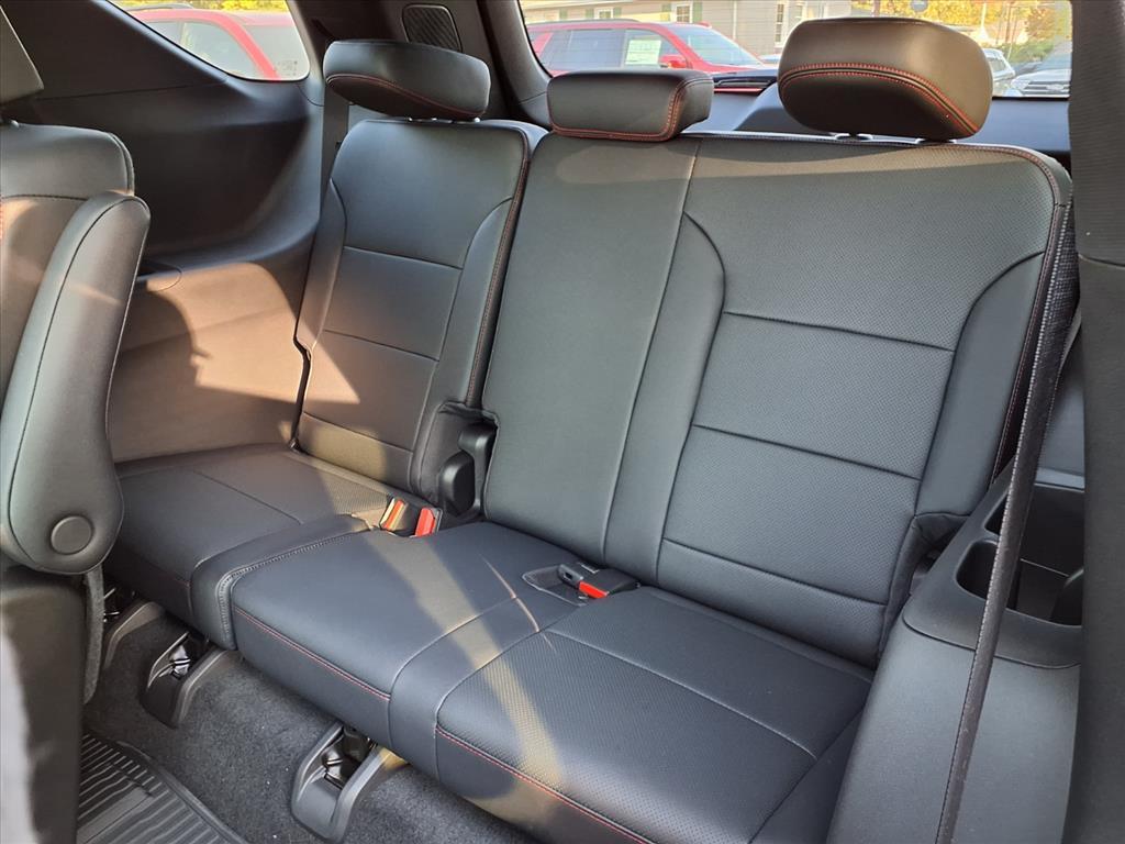 new 2026 Chevrolet Traverse car, priced at $54,340