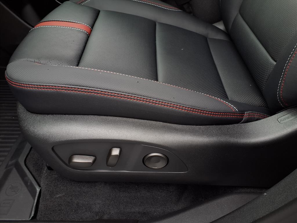 new 2026 Chevrolet Traverse car, priced at $60,715