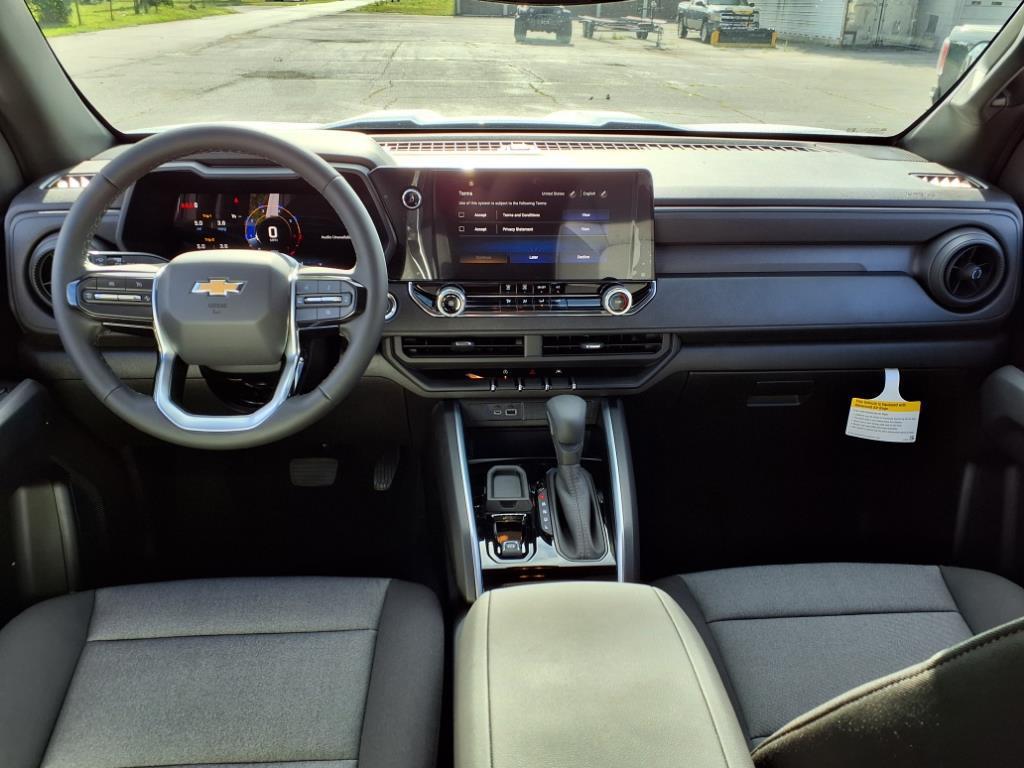 new 2025 Chevrolet Colorado car, priced at $34,220