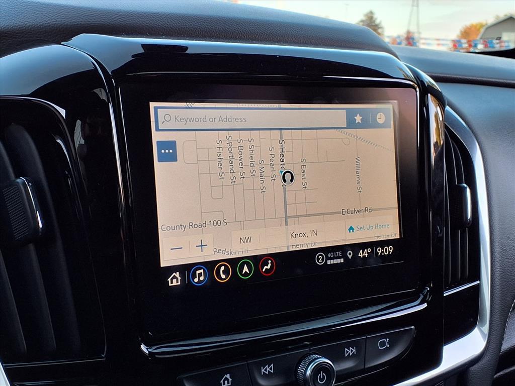 used 2023 Chevrolet Traverse car, priced at $37,519