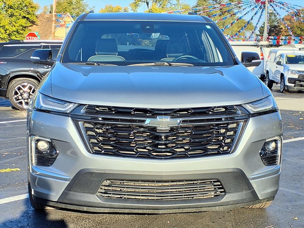 used 2023 Chevrolet Traverse car, priced at $37,519