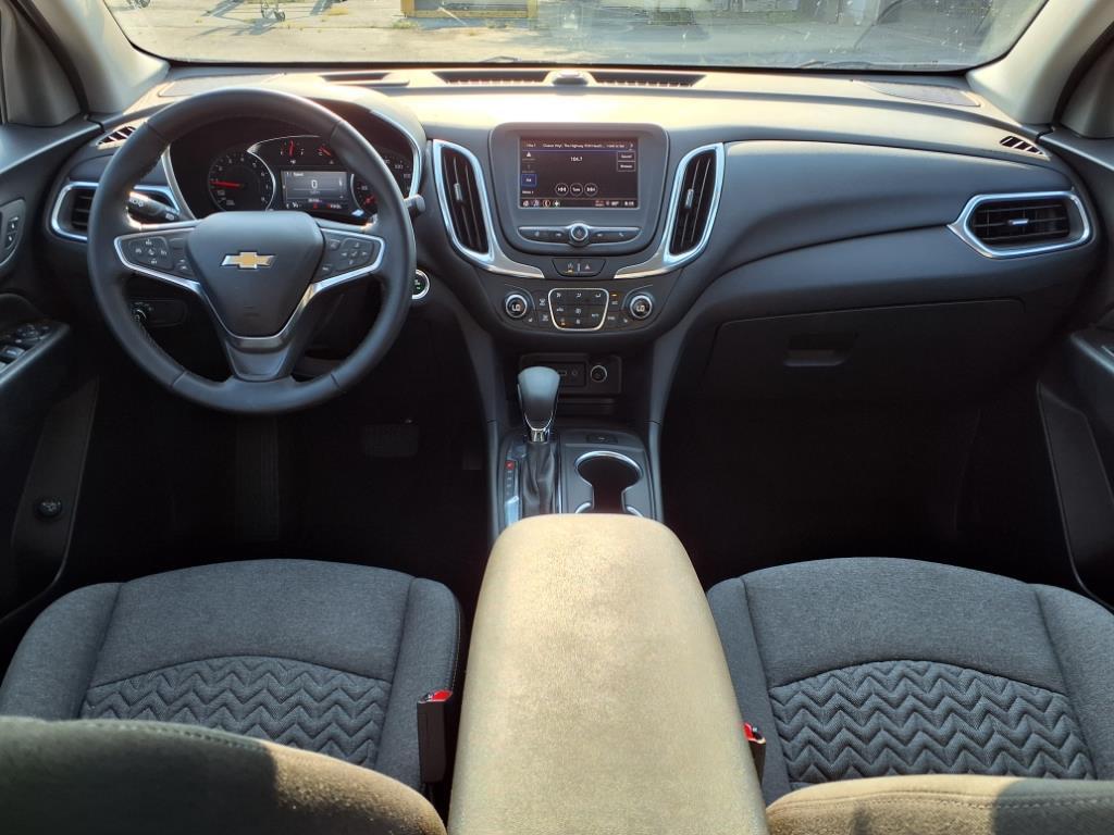 used 2024 Chevrolet Equinox car, priced at $29,490