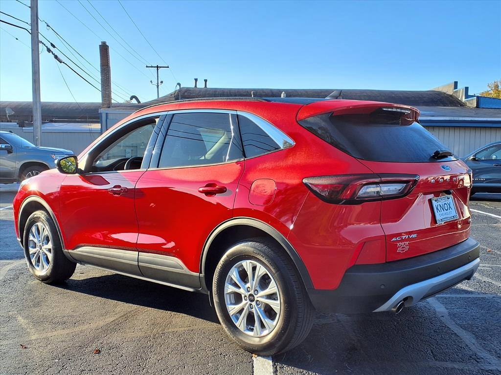 used 2024 Ford Escape car, priced at $28,990