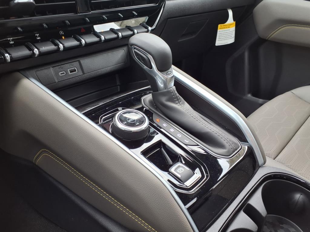 new 2025 Chevrolet Colorado car, priced at $51,180