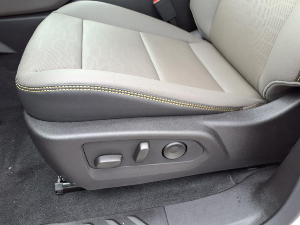 new 2025 Chevrolet Colorado car, priced at $51,180