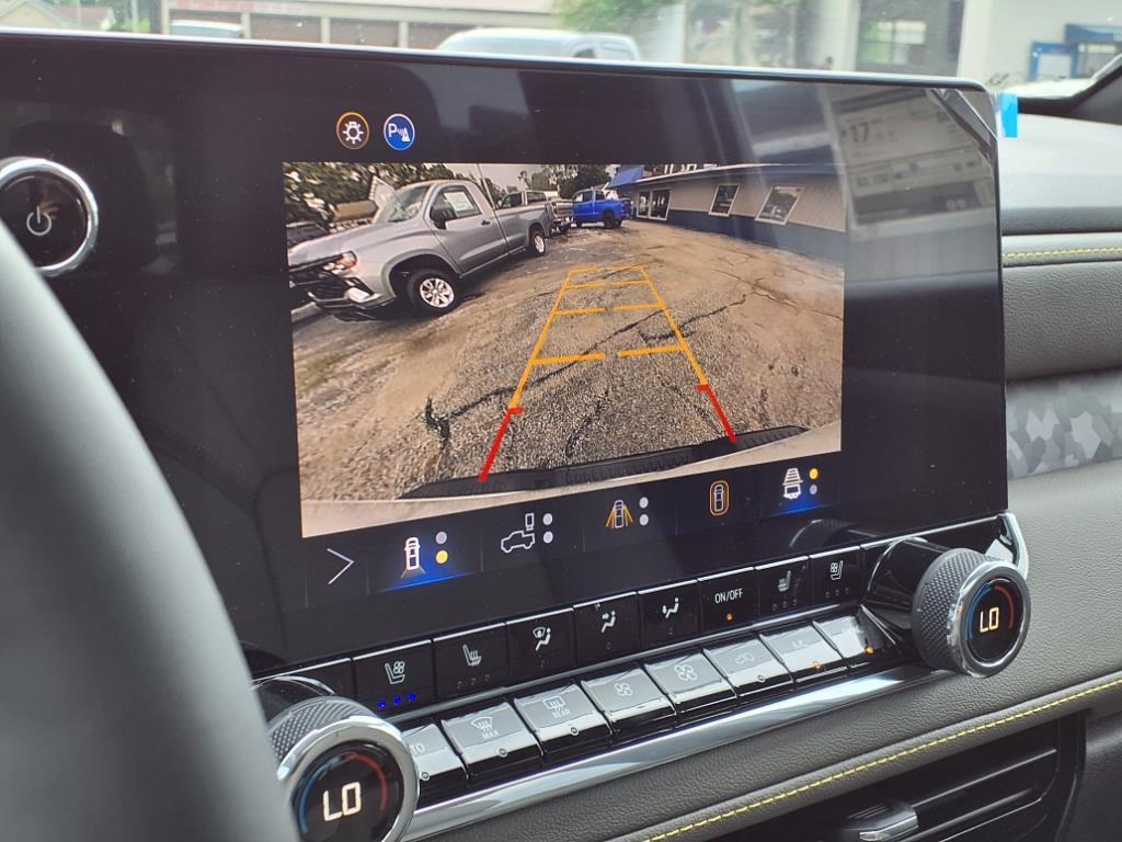 new 2025 Chevrolet Colorado car, priced at $51,180