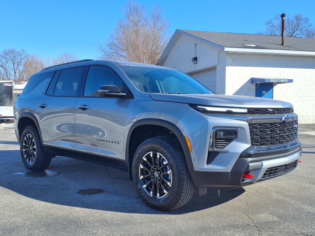 new 2025 Chevrolet Traverse car, priced at $50,550
