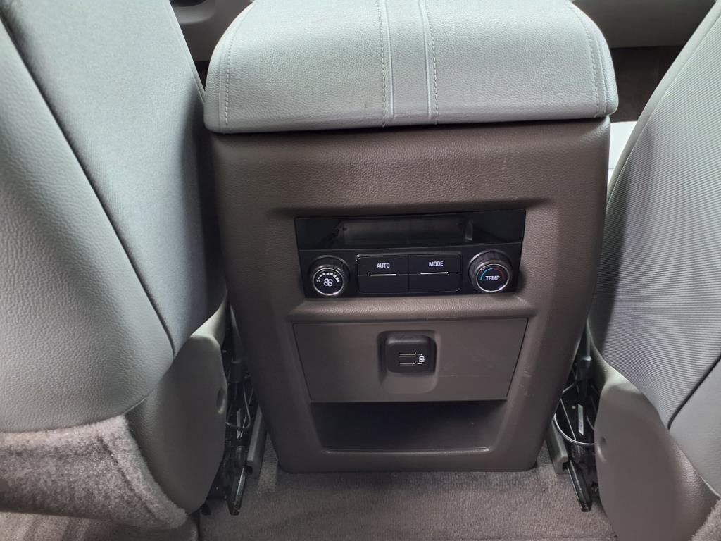 used 2021 Chevrolet Traverse car, priced at $30,957