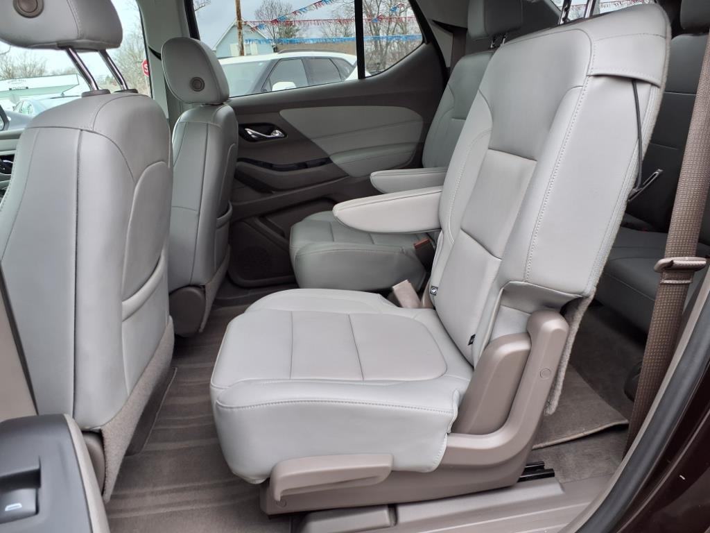 used 2021 Chevrolet Traverse car, priced at $30,957
