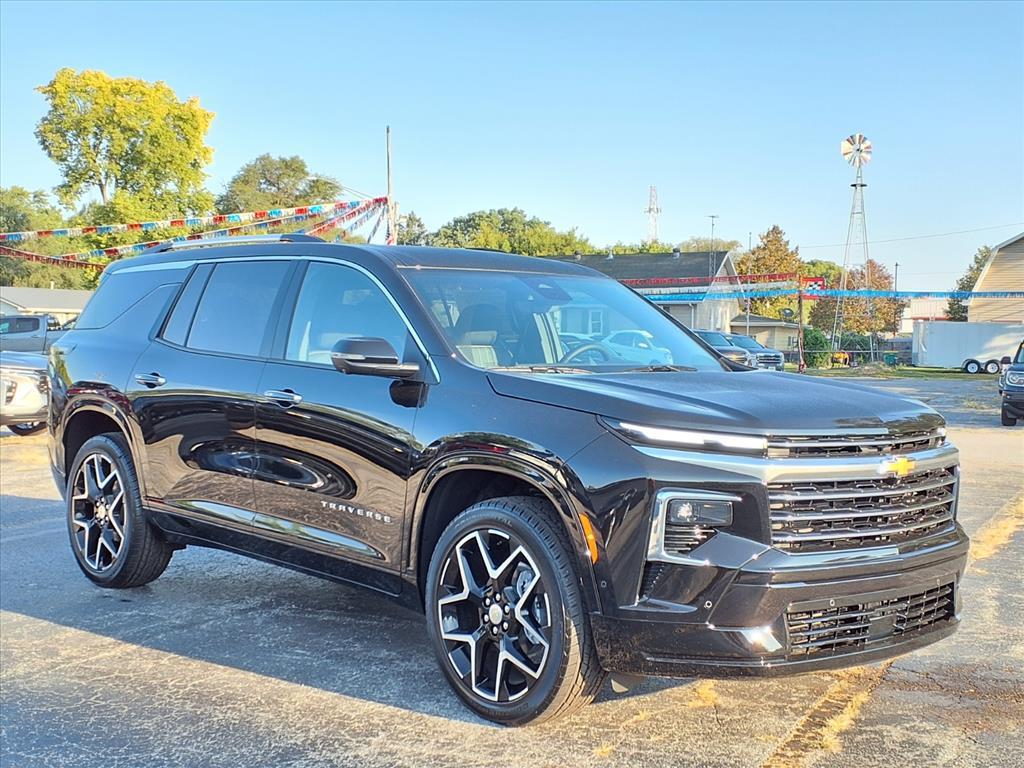 new 2026 Chevrolet Traverse car, priced at $53,195