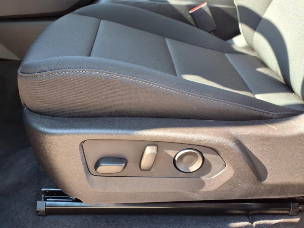 new 2025 Chevrolet Colorado car, priced at $35,175
