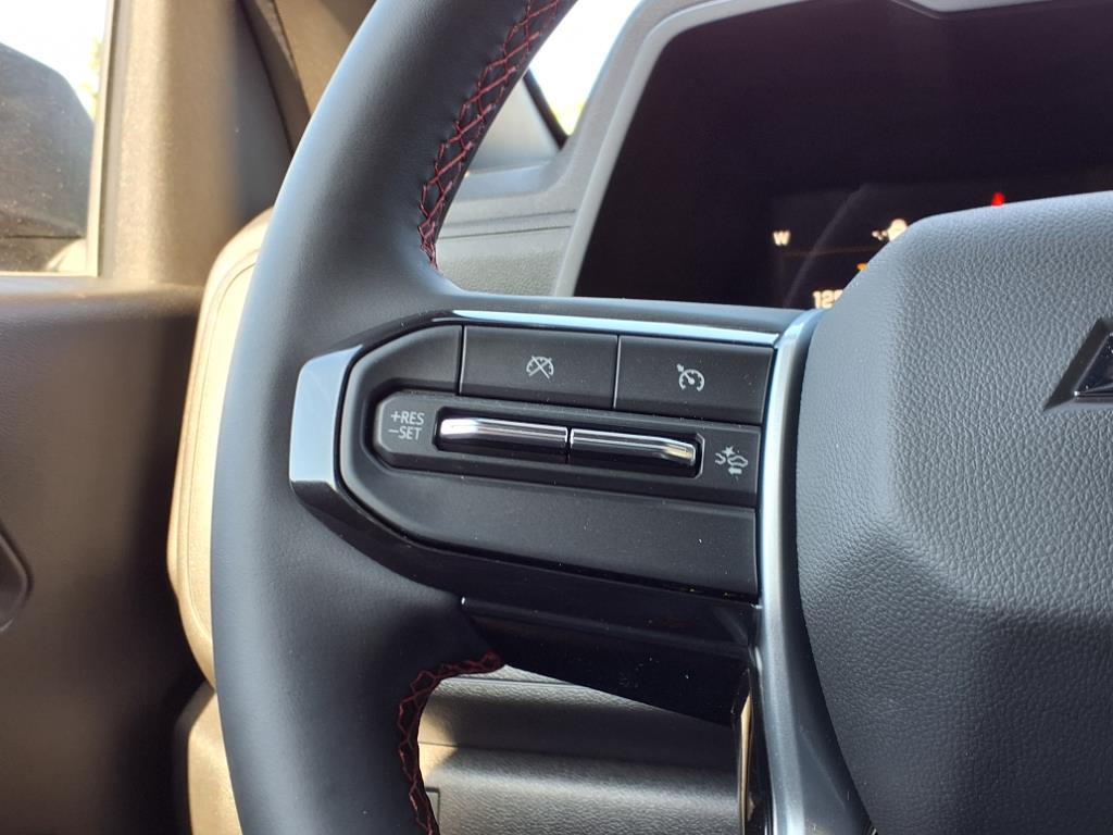 new 2025 Chevrolet Colorado car, priced at $35,175