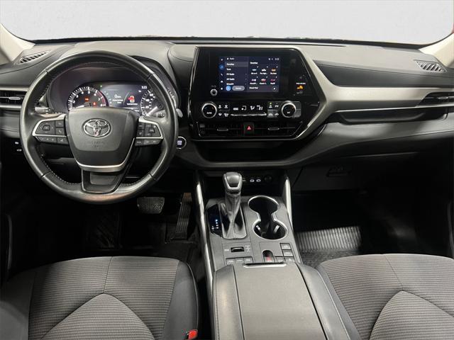 used 2023 Toyota Highlander car, priced at $36,987