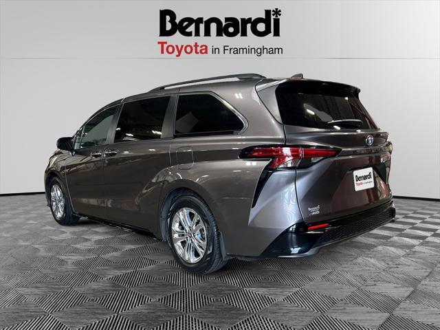 used 2022 Toyota Sienna car, priced at $43,874