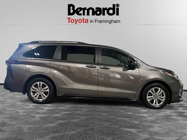 used 2022 Toyota Sienna car, priced at $43,874