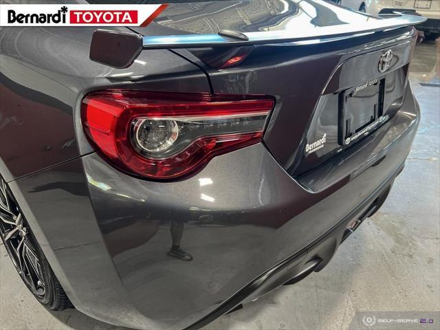 used 2020 Toyota 86 car, priced at $27,995