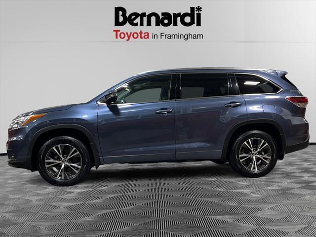 used 2016 Toyota Highlander car, priced at $22,999