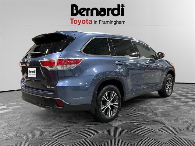 used 2016 Toyota Highlander car, priced at $22,999