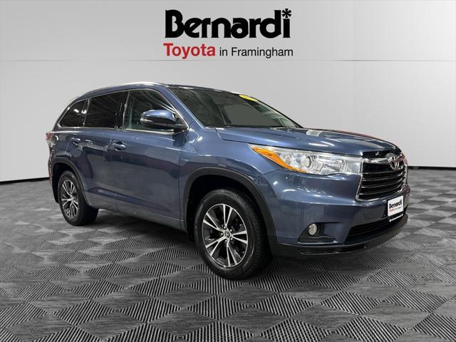 used 2016 Toyota Highlander car, priced at $22,999