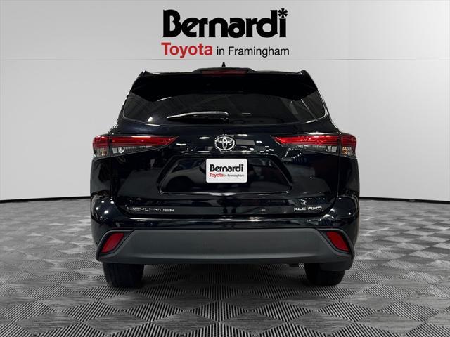 used 2020 Toyota Highlander car, priced at $27,205