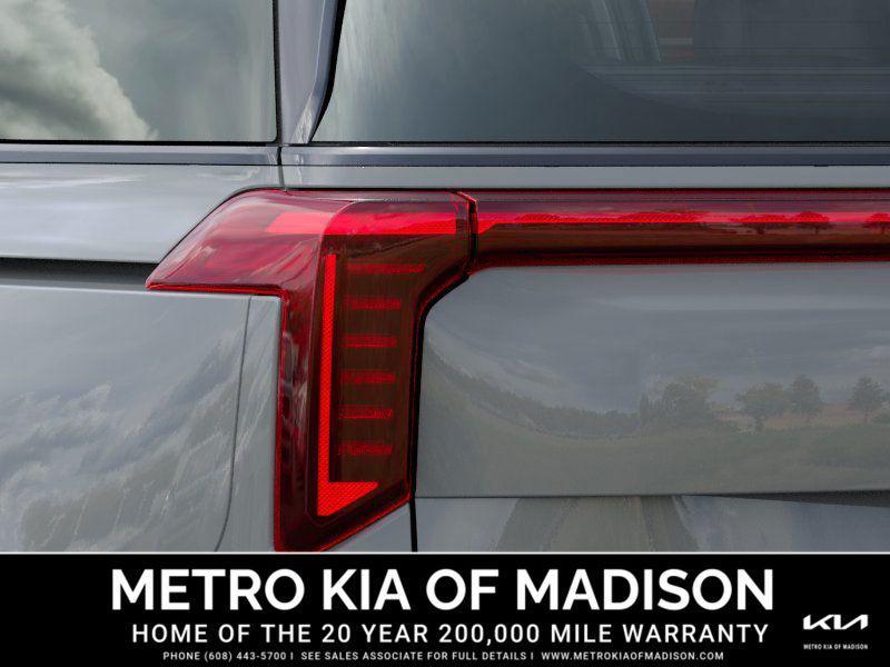 new 2026 Kia Carnival Hybrid car, priced at $55,170