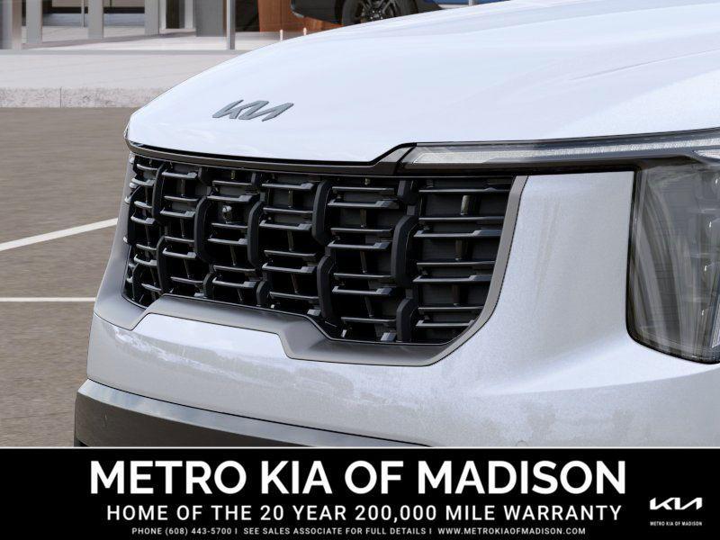 new 2025 Kia Sorento car, priced at $50,650