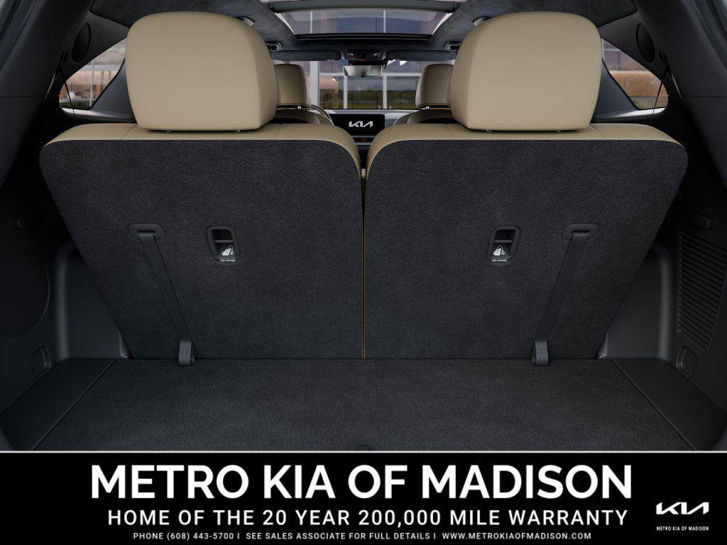 new 2025 Kia Sorento car, priced at $50,650