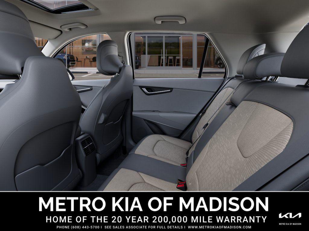 new 2025 Kia Niro car, priced at $34,910
