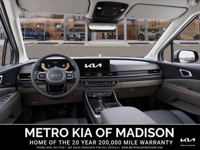 new 2025 Kia Carnival car, priced at $43,225