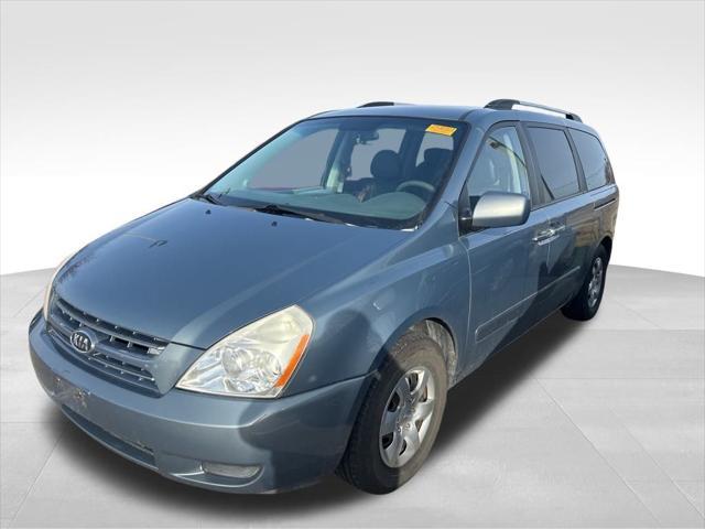 used 2009 Kia Sedona car, priced at $2,000