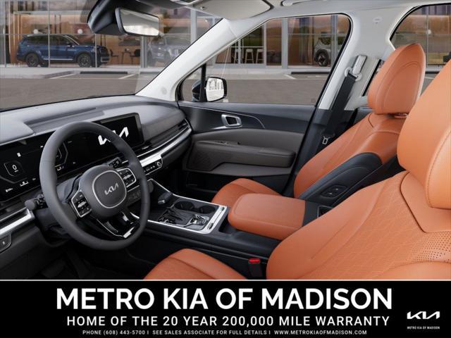new 2025 Kia Carnival car, priced at $49,775