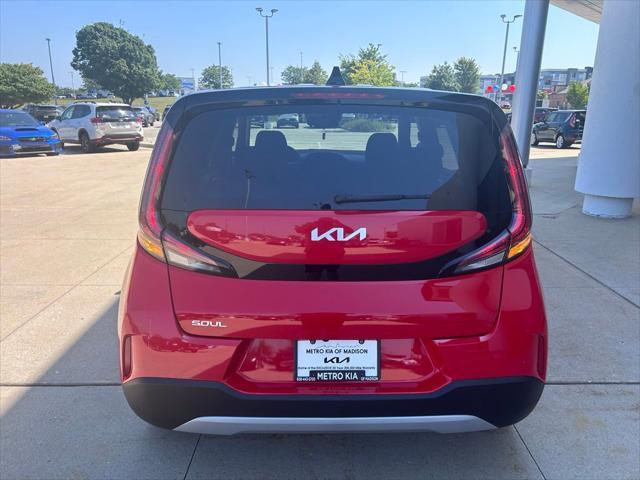 used 2024 Kia Soul car, priced at $23,614