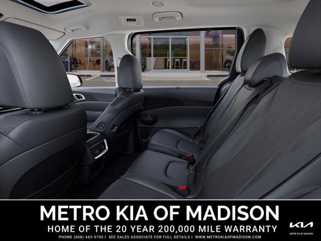 new 2025 Kia Carnival Hybrid car, priced at $51,500