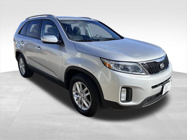 used 2014 Kia Sorento car, priced at $8,500