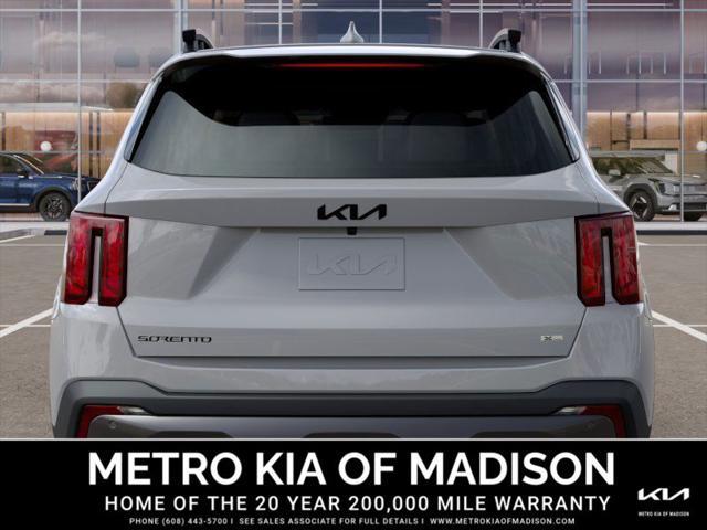 new 2025 Kia Sorento car, priced at $44,305