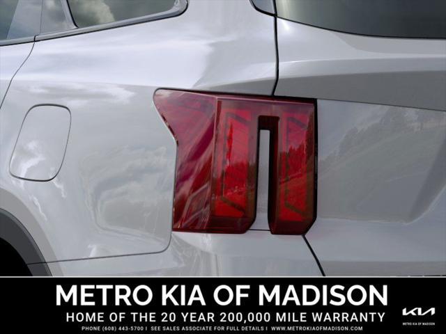 new 2025 Kia Sorento car, priced at $44,305