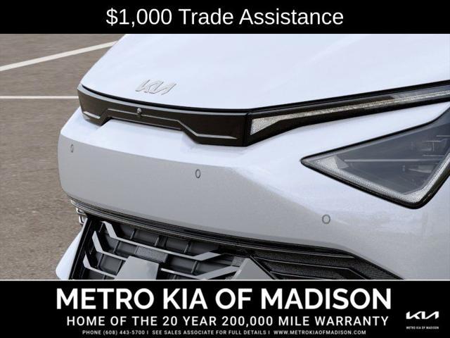new 2025 Kia EV6 car, priced at $52,995