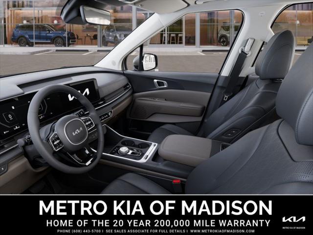 new 2026 Kia Carnival Hybrid car, priced at $50,285