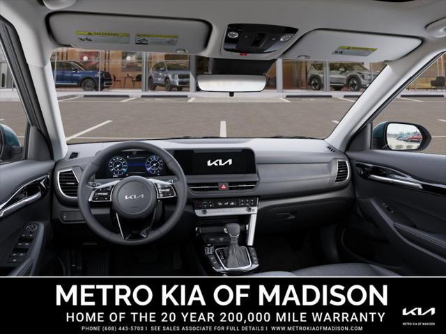 new 2025 Kia Seltos car, priced at $31,420