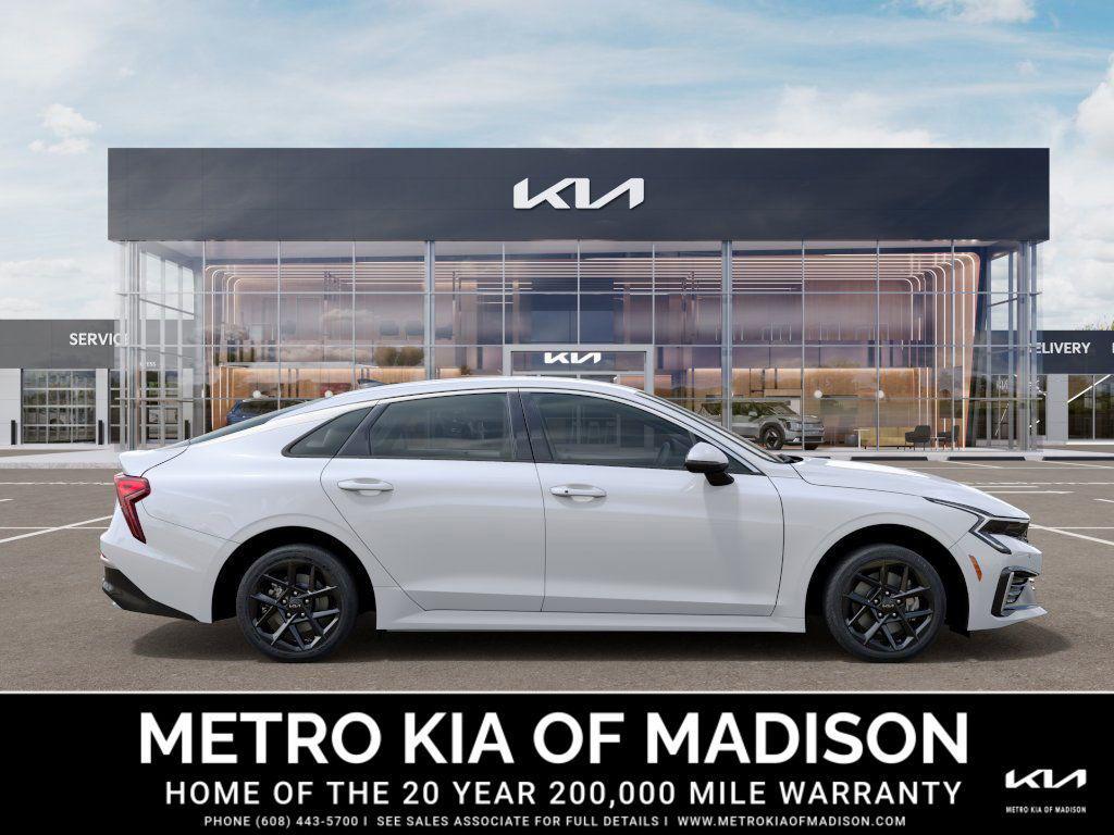 new 2025 Kia K5 car, priced at $29,045